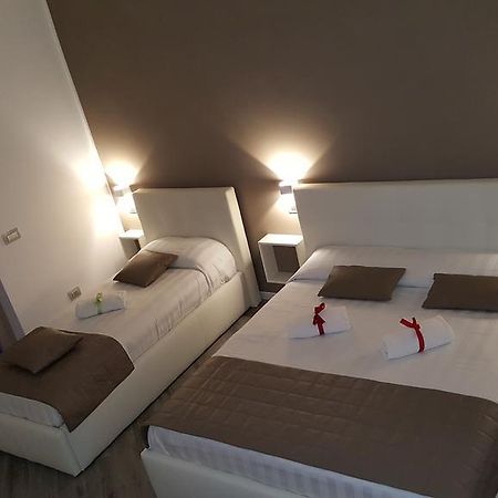 La Lira Bed & Breakfast Fiumicino Ruang foto